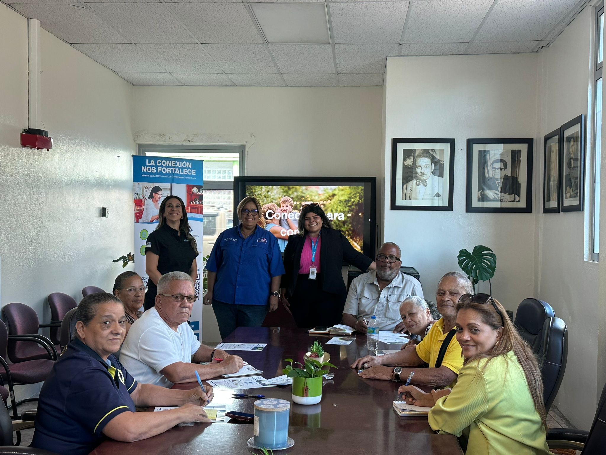 Reunión comunitaria del proyecto BTA con residentes y líderes en Patillas